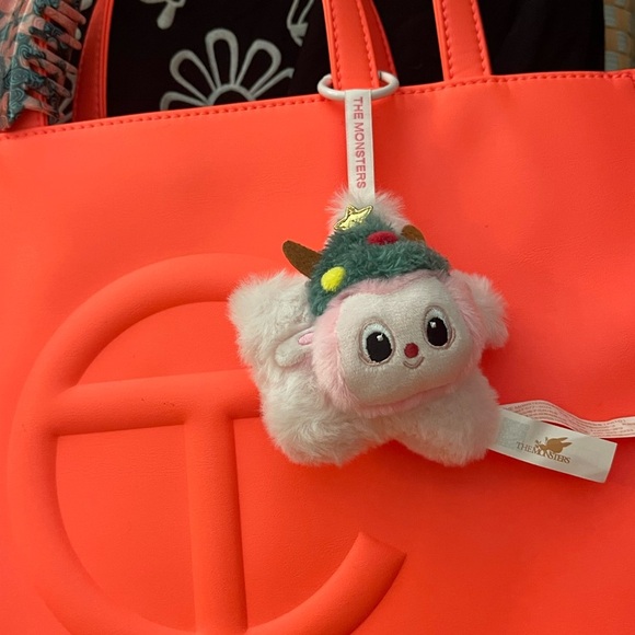 NEW THE MONSTERS LABUBU PATO Classic Series Sparkly plush pendant blind box Xmas - Picture 12 of 14